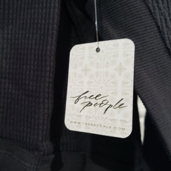 Free People Women's Santa Clara Thermal Long Sleeve Pullover Black Size S - Picture 5 of 9